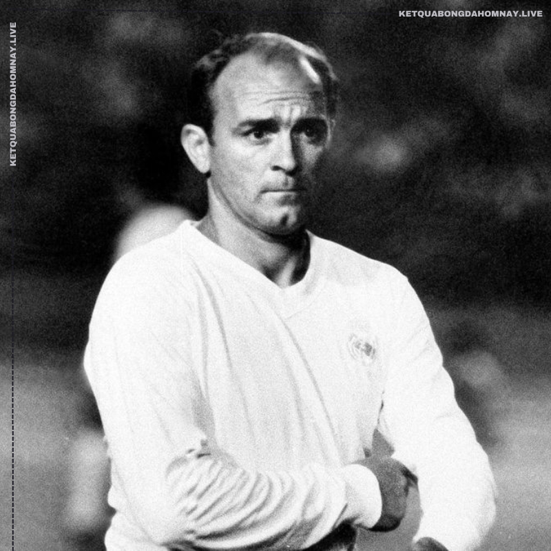 Alfredo Di Stéfano là người đầu tiên ghi bàn trong 5 trận chung kết C1