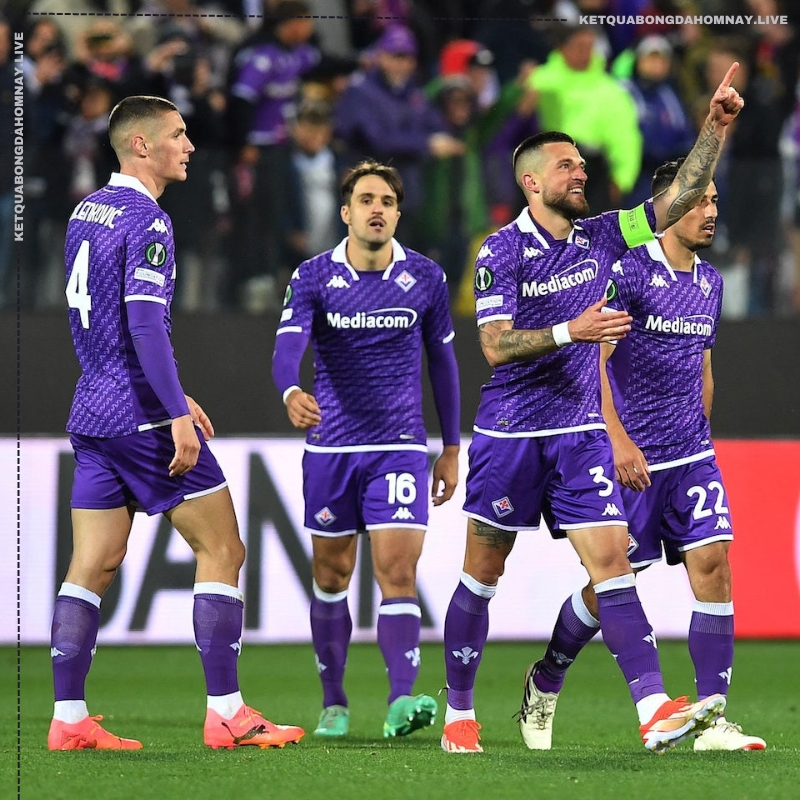 Câu lạc bộ bóng đá Ý thành công nhất - Top 8 CLB Fiorentina